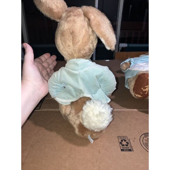 Beatrix Potter Mrs. Rabbit & Benjamin Bunny Big Eyes Vintage Toy Set, Lot of 2 - Picture 4 of 16